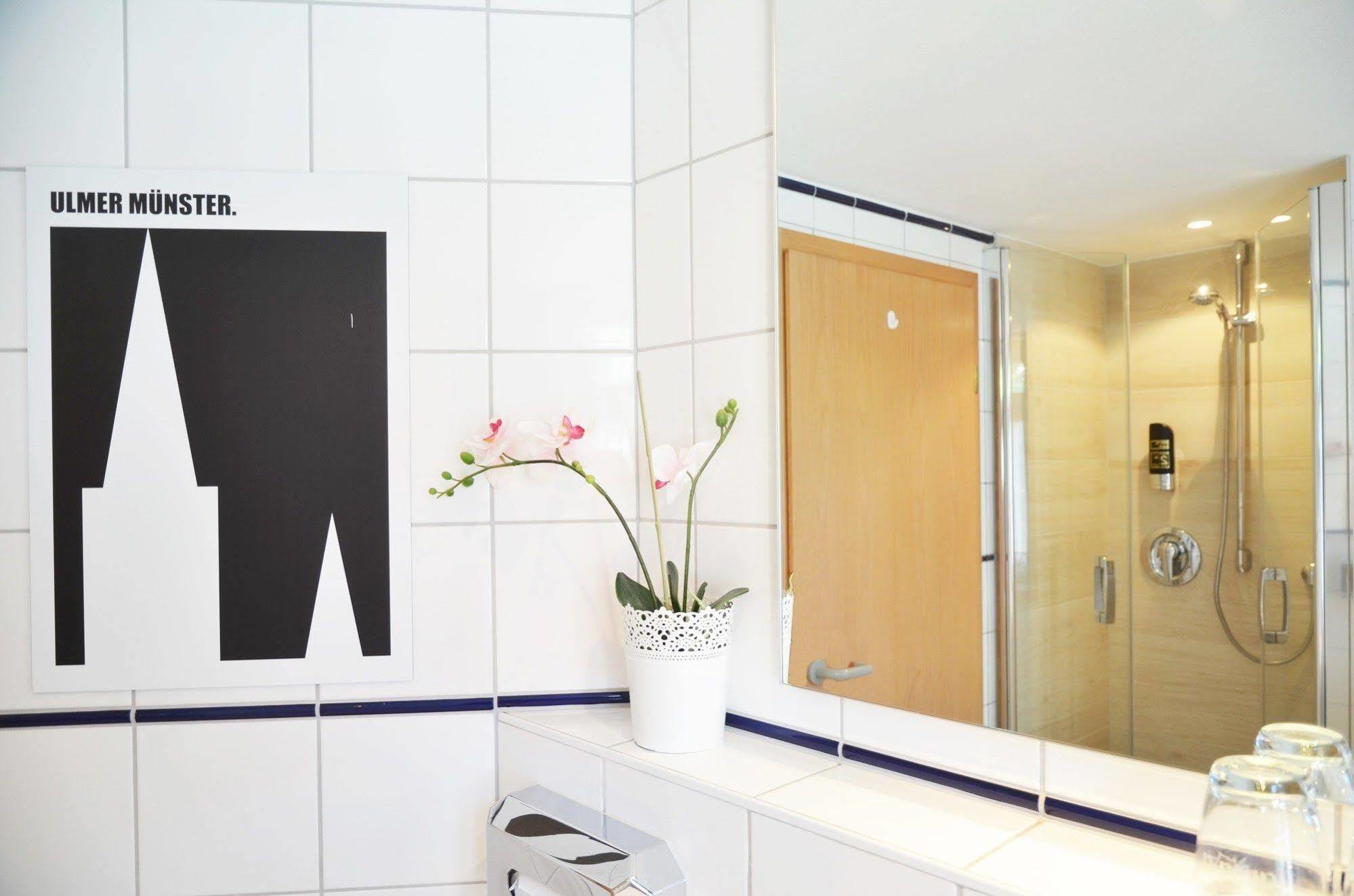 Am Zehntstadl Hotel & Sauna Улм Екстериор снимка